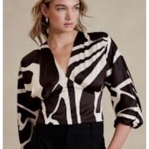 Banana Republic Factory Print Blouse
